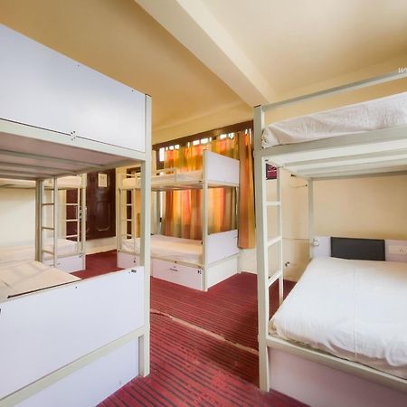 Dormigo Hostel Manāli Екстериор снимка